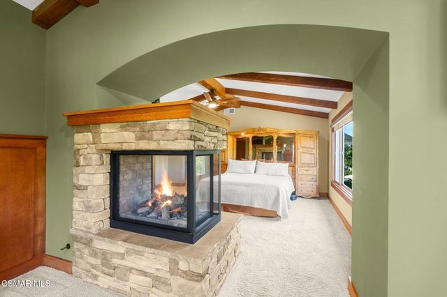 5755 Willowtree Drive, Agoura Hills, CA 91301