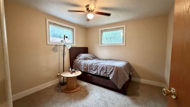 1006 University University Ave W, Minot, ND 58703