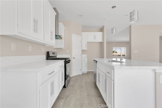 16305 Teton Street, Victorville, CA 92395
