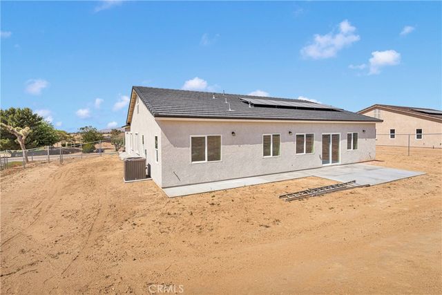 16305 Teton Street, Victorville, CA 92395