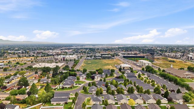 2260 N 1085 W, Layton, UT 84041