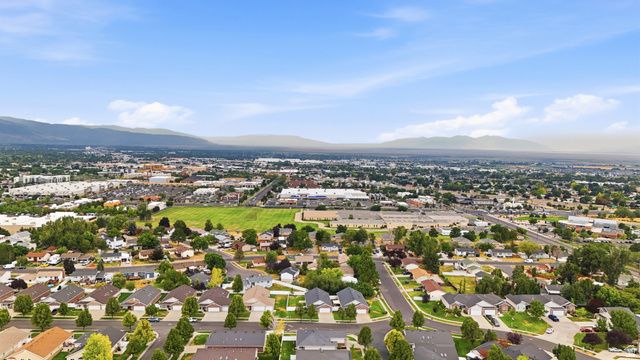 2260 N 1085 W, Layton, UT 84041