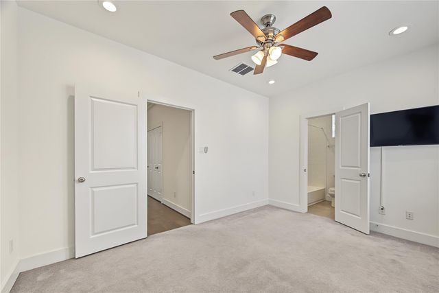 2208 Mcgowen Street, Houston, TX 77004