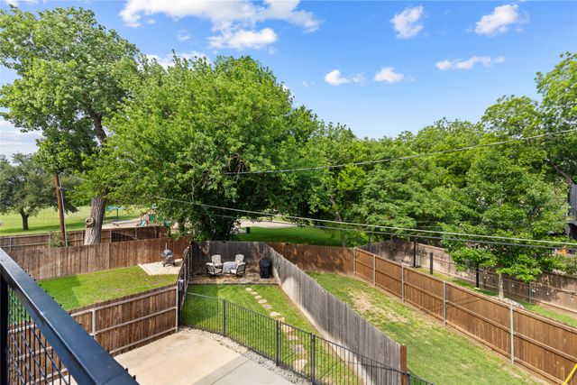405 Wimberly Street, Fort Worth, TX 76107