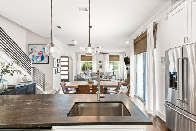 405 Wimberly Street, Fort Worth, TX 76107