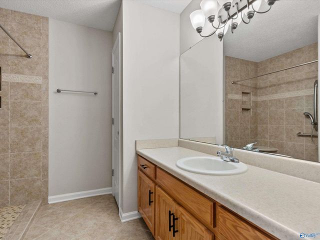 18292 East Limestone Road, Athens, AL 35613