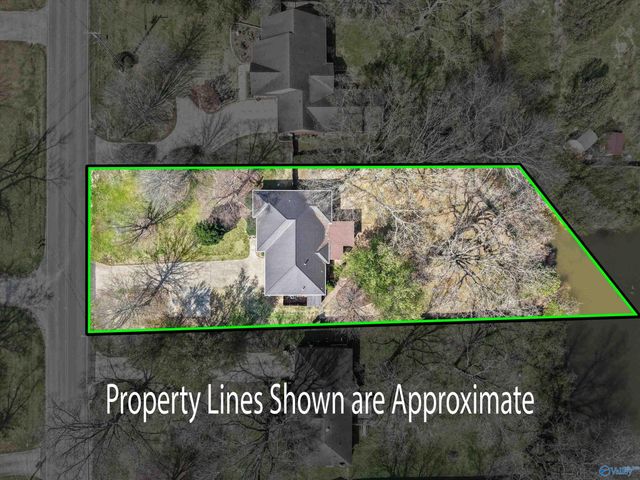 18292 East Limestone Road, Athens, AL 35613