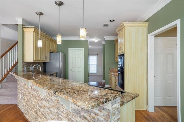 1200 Whitehawk Trail, Lawrenceville, GA 30043