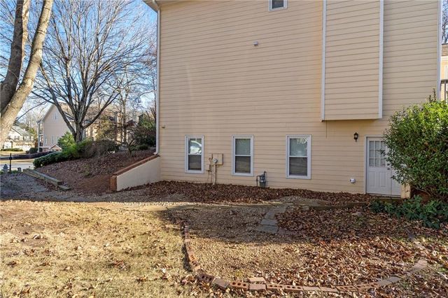 1200 Whitehawk Trail, Lawrenceville, GA 30043