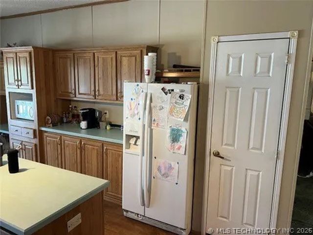 12780 New Lake Road, Henryetta, OK 74437