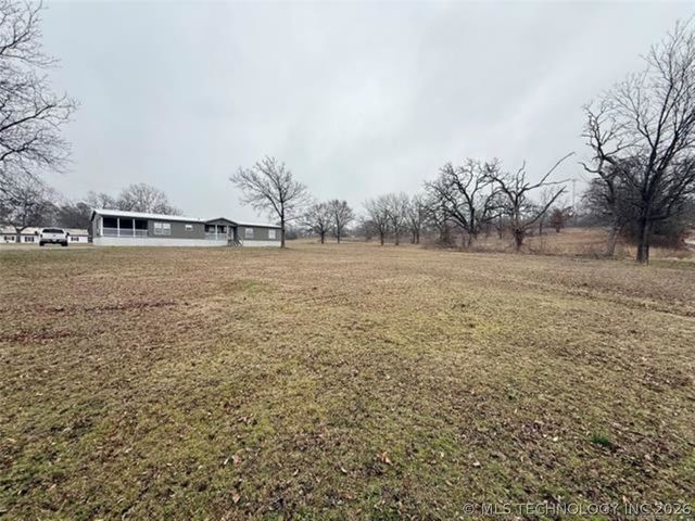 12780 New Lake Drive, Henryetta, OK 74437