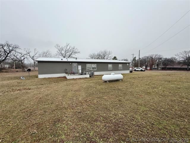 12780 New Lake Drive, Henryetta, OK 74437