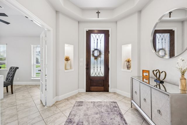 121 Claywood Drive, Glenn Heights, TX 75154