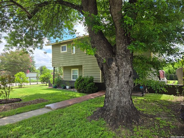 903 ZACHRY DR, San Antonio, TX 78228