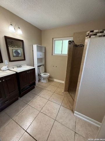 903 ZACHRY DR, San Antonio, TX 78228