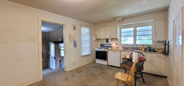 5901 Carr Road, Paducah, KY 42001