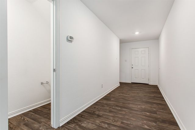 9213 Marilyn Place, Dallas, TX 75227