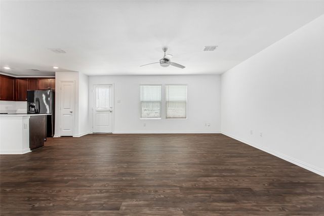 9213 Marilyn Place, Dallas, TX 75227