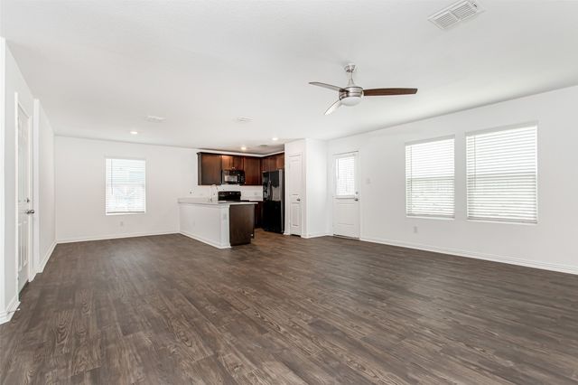 9213 Marilyn Place, Dallas, TX 75227