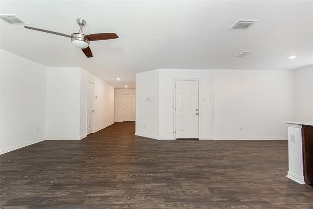 9213 Marilyn Place, Dallas, TX 75227