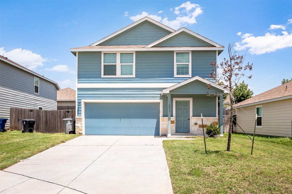 9213 Marilyn Place, Dallas, TX 75227