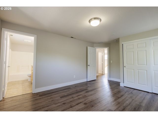 518 Se 14TH Ave, Battle Ground, WA 98604