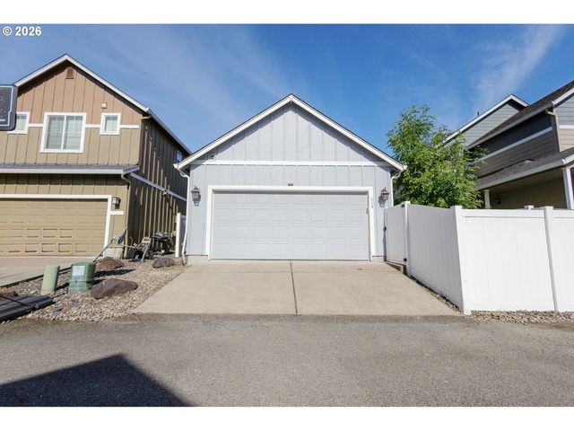 518 Se 14TH Ave, Battle Ground, WA 98604