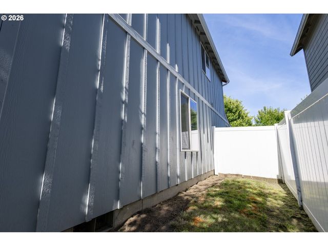 518 Se 14TH Ave, Battle Ground, WA 98604