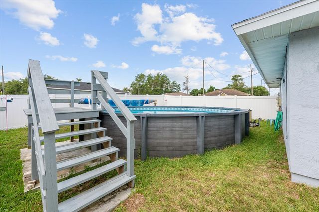 124 OAK CIRCLE, Ocala, FL 34472