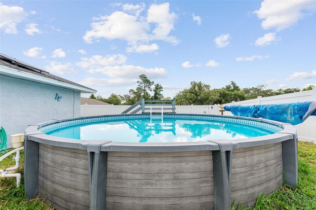 124 OAK CIRCLE, Ocala, FL 34472