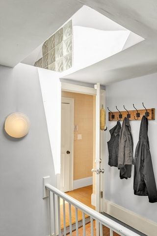 11 Rocky Nook Ter 5, Boston, MA 02130