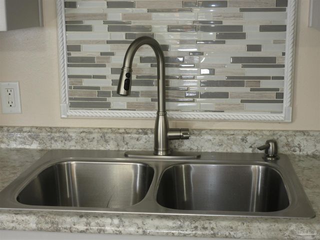 6215 Huntsman Pass, Milton, FL 32570