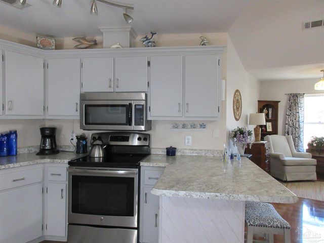 6215 Huntsman Pass, Milton, FL 32570