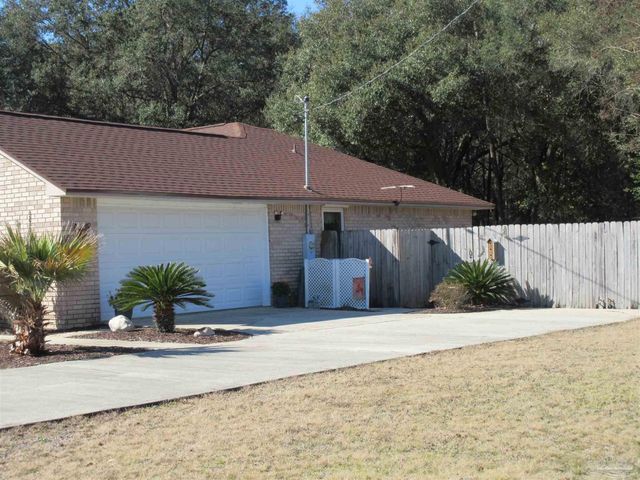 6215 Huntsman Pass, Milton, FL 32570