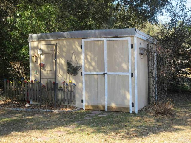 6215 Huntsman Pass, Milton, FL 32570