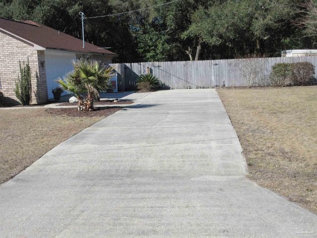 6215 Huntsman Pass, Milton, FL 32570