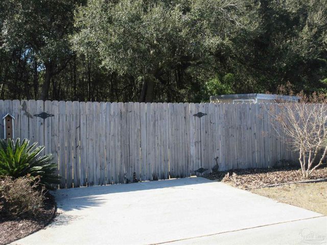 6215 Huntsman Pass, Milton, FL 32570