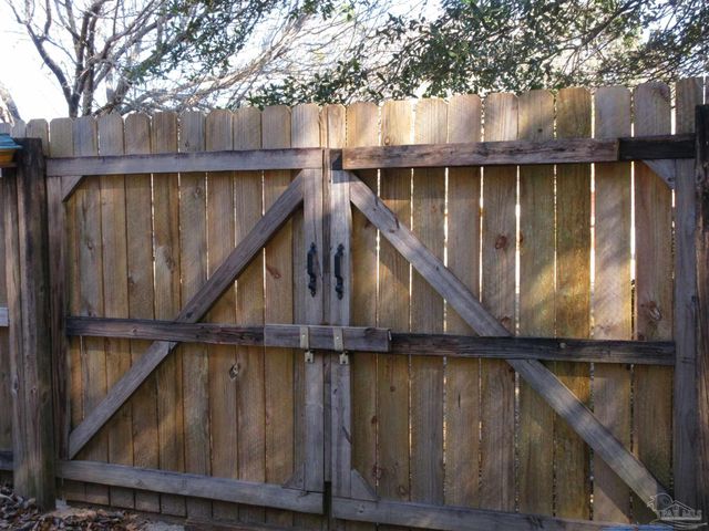 6215 Huntsman Pass, Milton, FL 32570