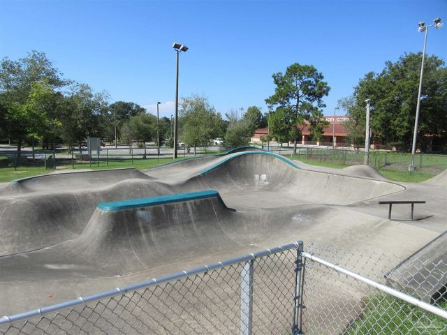 6215 Huntsman Pass, Milton, FL 32570