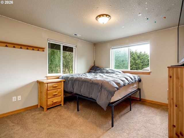 1002 Nw 189TH St, Ridgefield, WA 98642