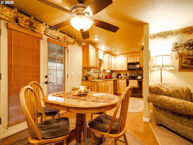 1002 Nw 189TH St, Ridgefield, WA 98642