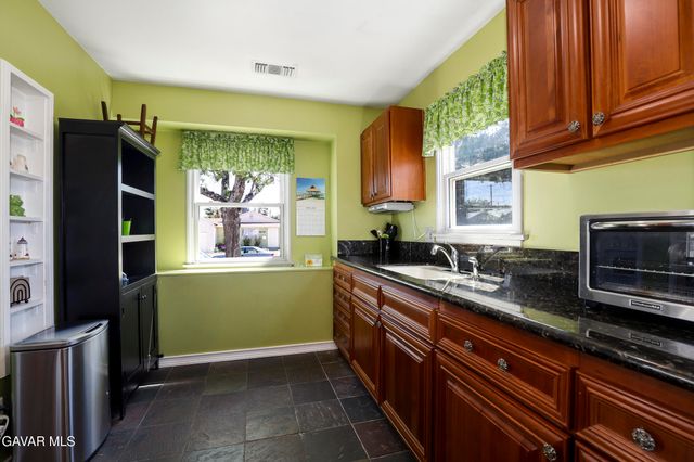 38337 17th Street, Palmdale, CA 93550