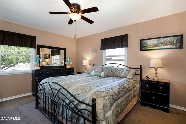 38337 17th Street, Palmdale, CA 93550