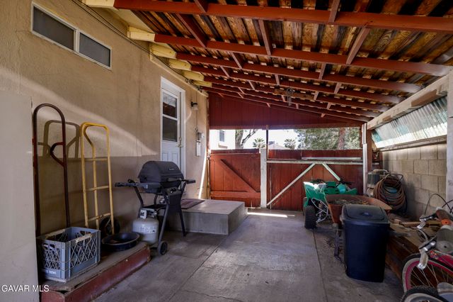 38337 17th Street, Palmdale, CA 93550