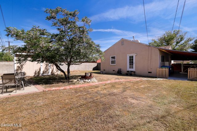 38337 17th Street, Palmdale, CA 93550