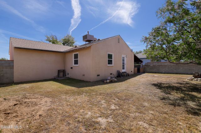 38337 17th Street, Palmdale, CA 93550