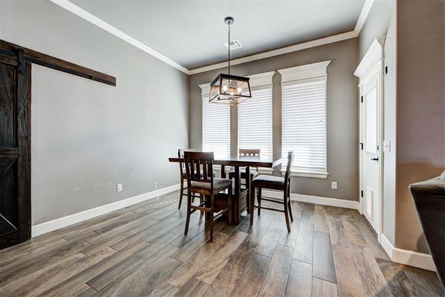 4612 Hambletonian Lane, Mustang, OK 73064