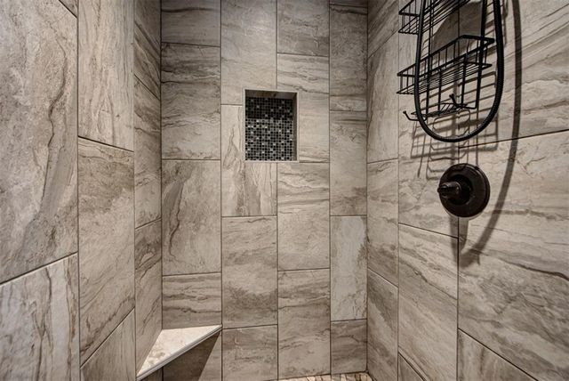 4612 Hambletonian Lane, Mustang, OK 73064