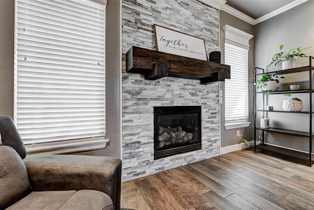 4612 Hambletonian Lane, Mustang, OK 73064