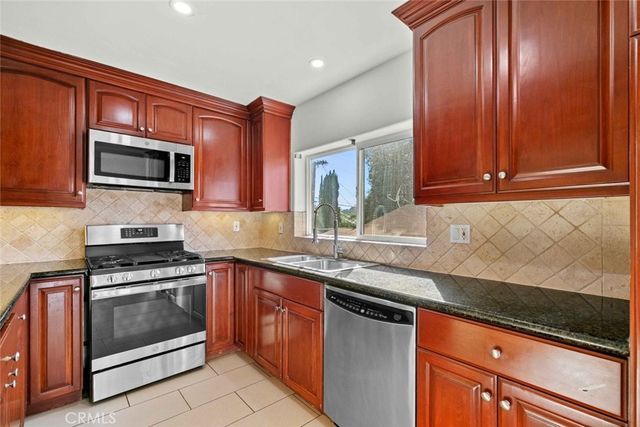 6939 Greeley Street 102, Tujunga, CA 91042